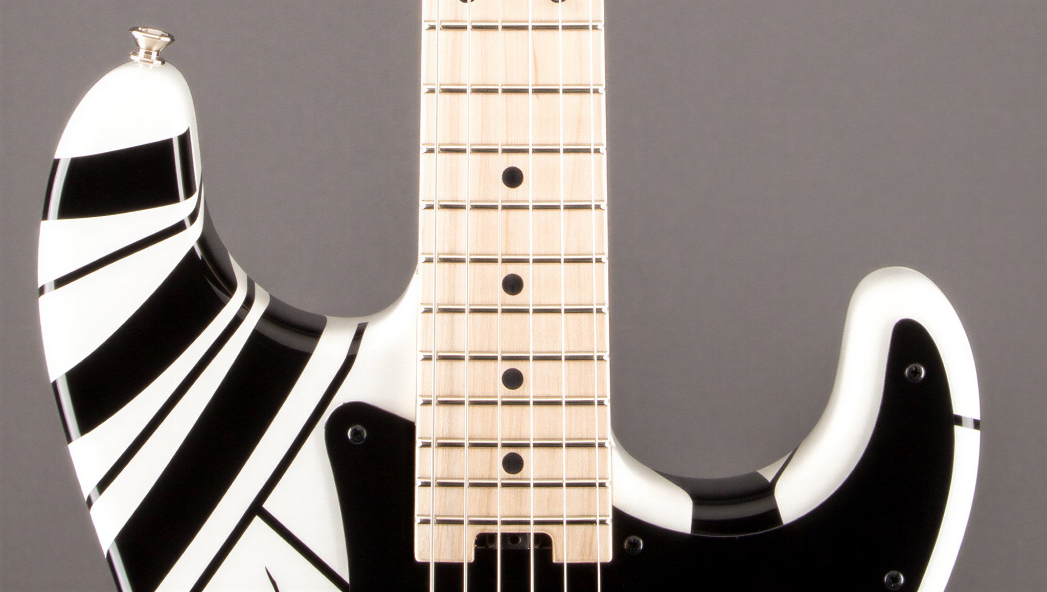 EVH Striped Series White with Black Stripes Electric Guitar