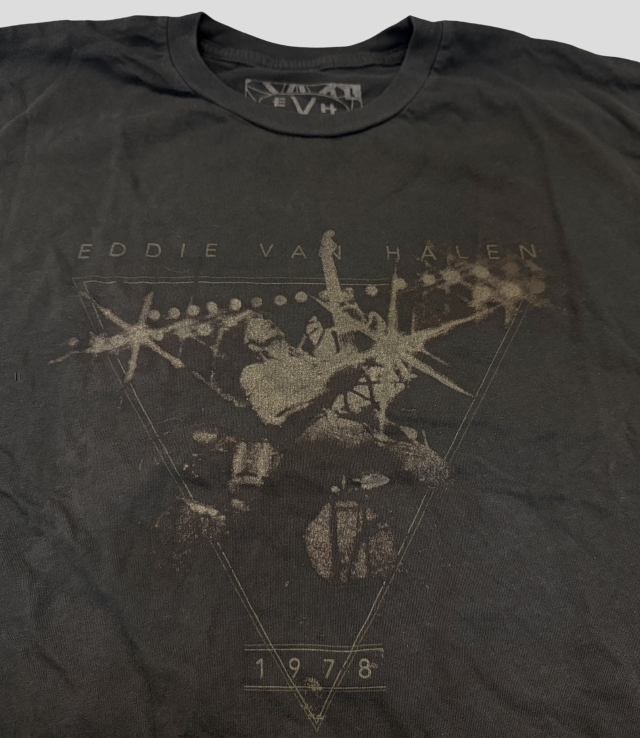 EVH Triangle Tee [Super Faded]